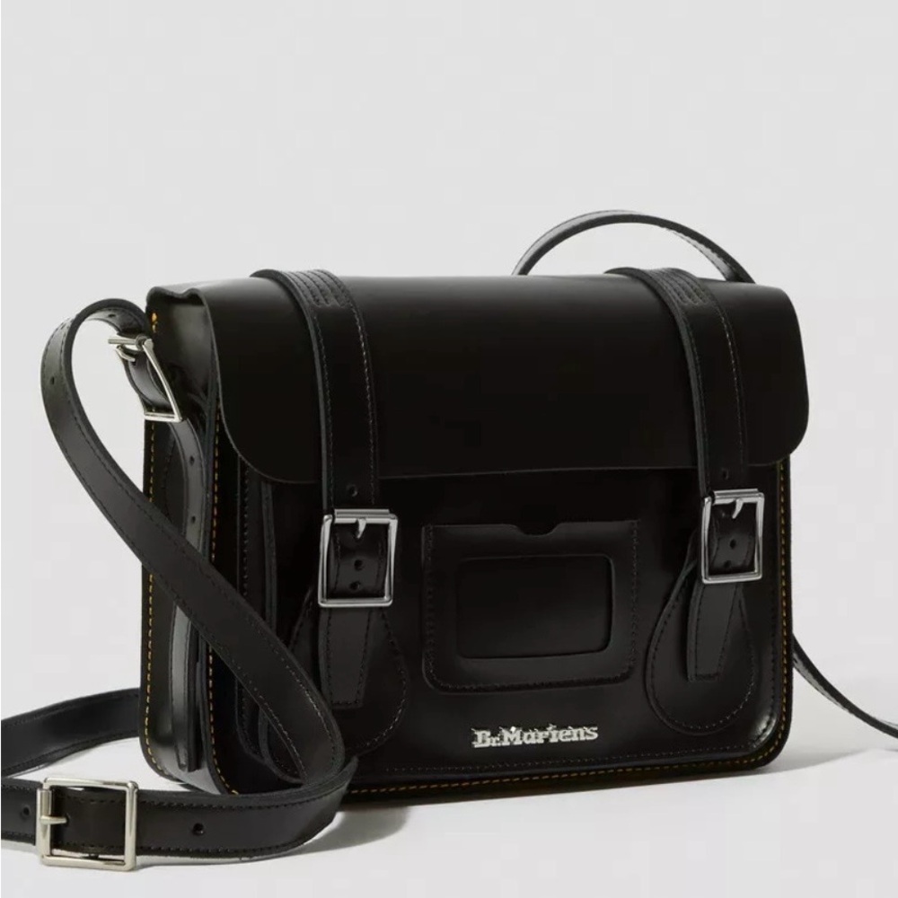 Dr. Martens 11 inch Leather Messenger Bag - Picture 11 of 15